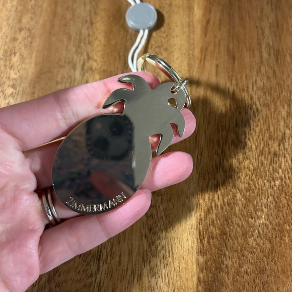 NWT Zimmerman Gold-Tone Enamel Brass Keychain - Picture 5 of 6